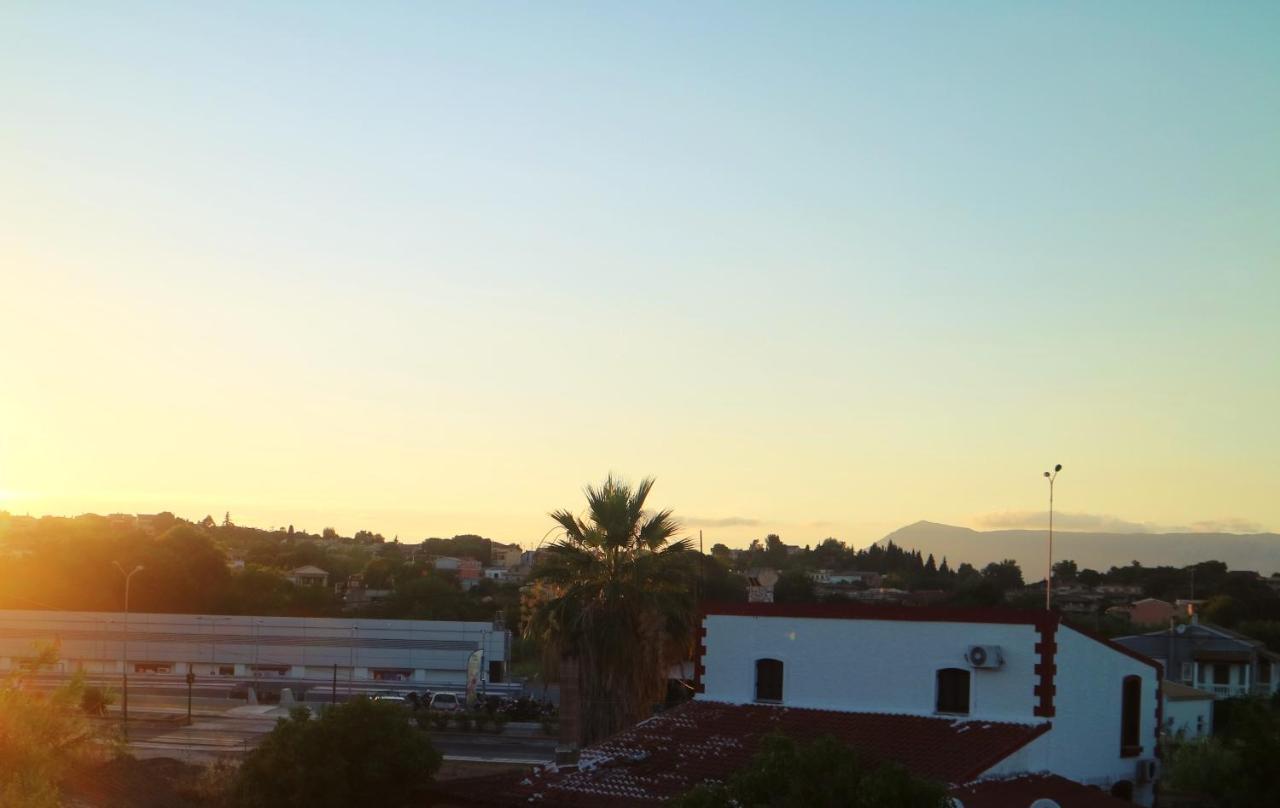Christos Family Apartments Α Corfu  Eksteriør bilde